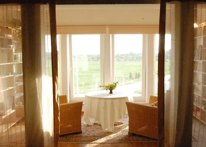 Guest house Altmoisa 3*